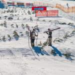 Kurze Rast bein Aufstieg zum Start - Nostalgie-Skirennen 2014 in Wagrain