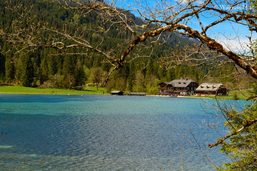 Jägersee Kleinarl - Blick zum Gasthof